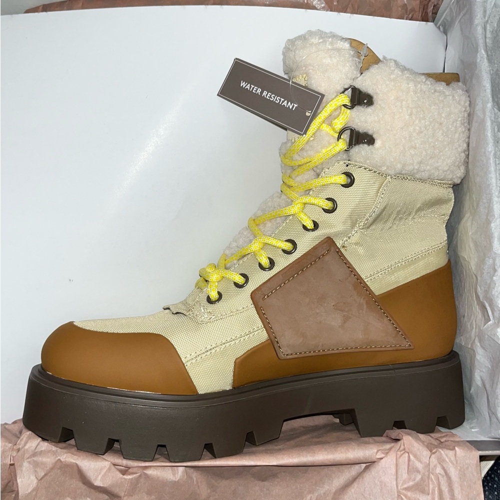 Franco Sarto Beige Balin Hike Boots With Shearling Collar Women’s Size 7.5 - Picture 3 of 7